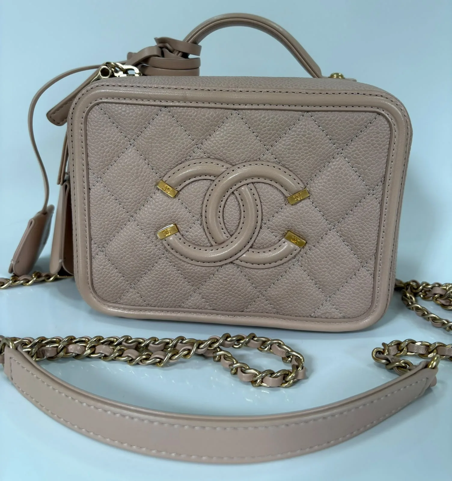 Chanel CC Filigree Vanity Small