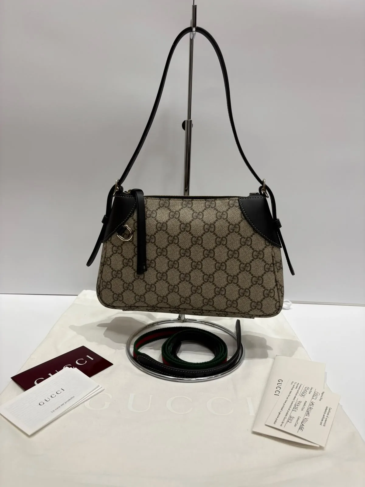 Bolsa Gucci Emblem