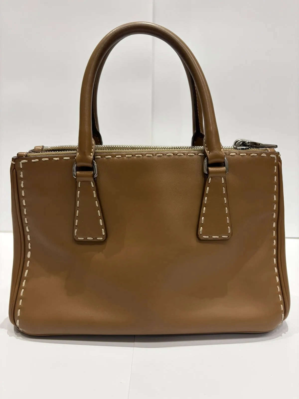 Prada — Bolsa Prada Galleria City Mini Stitched